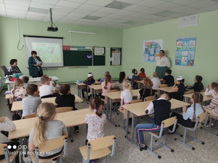 В гостях у Орлят.